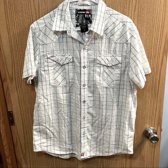 Tony Hawk Men’s Short Sleeve Button Down Shirt w/ Snap Buttons Size Medium - Picture 1 of 8